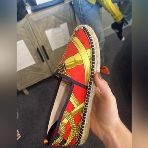NIB Respoke espadrilles